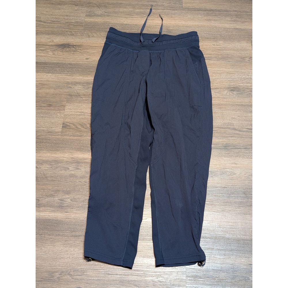 Lululemon Size 6 Crop Pants Blue Ribbed Drawstring Athleisure Casual